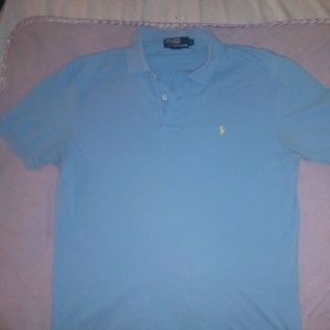 Polo Ralph Lauren. Good condition. Medium.